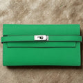 PORTEFEUILLE VERT